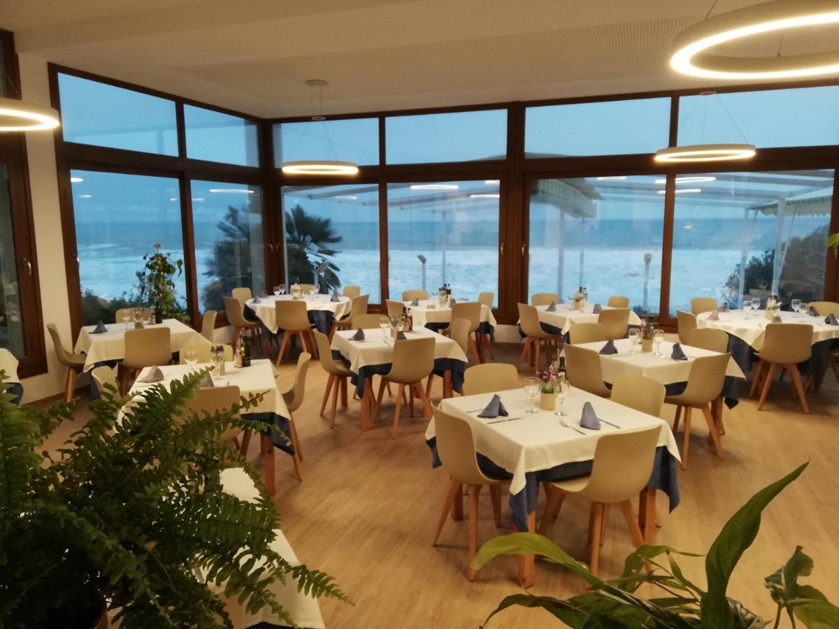 فندق هوتل ليوركا Platja de l’Almadrava المظهر الخارجي الصورة